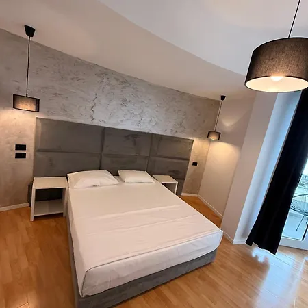 Diamond Boutique - Centre Hotel