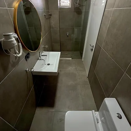 Отель Diamond Boutique Hotel - City Centre