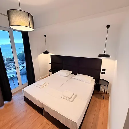 Diamond Boutique - Centre Hotel 3*