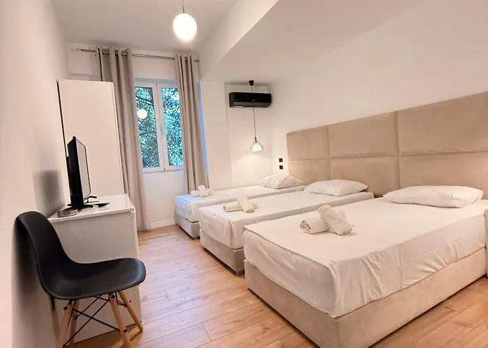Diamond Boutique - Centre 호텔 Sarandë